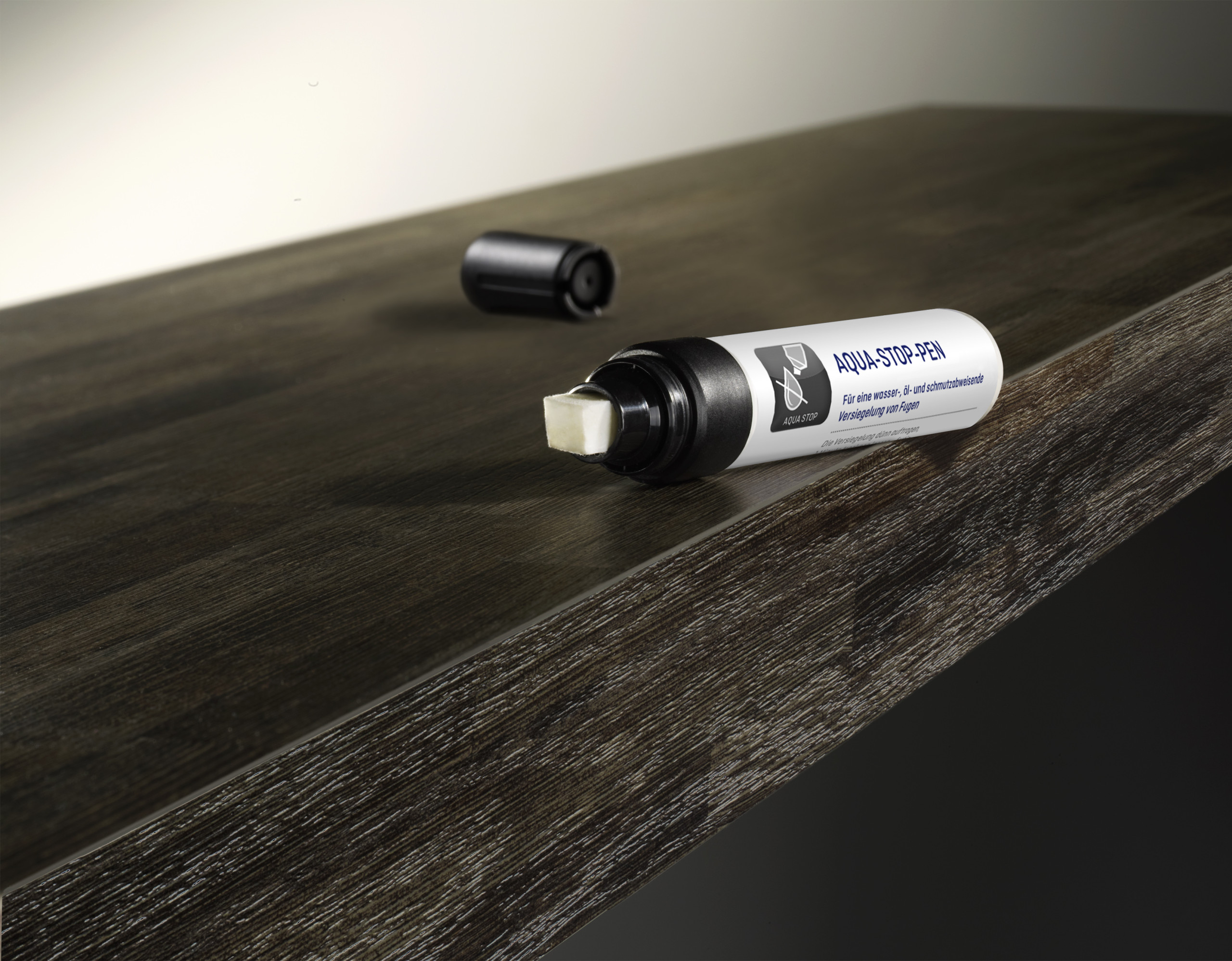 SURTECO Aqua-Stop-Pen
with an ecologically improved recipe

